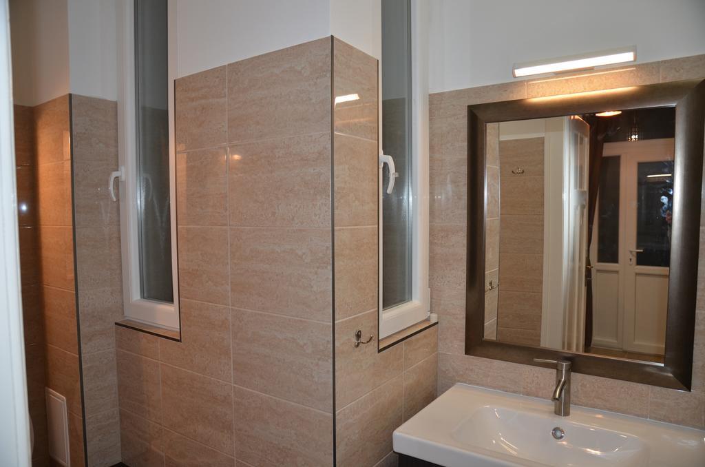 Vaci Street Downtown Apartments Budapest Phòng bức ảnh