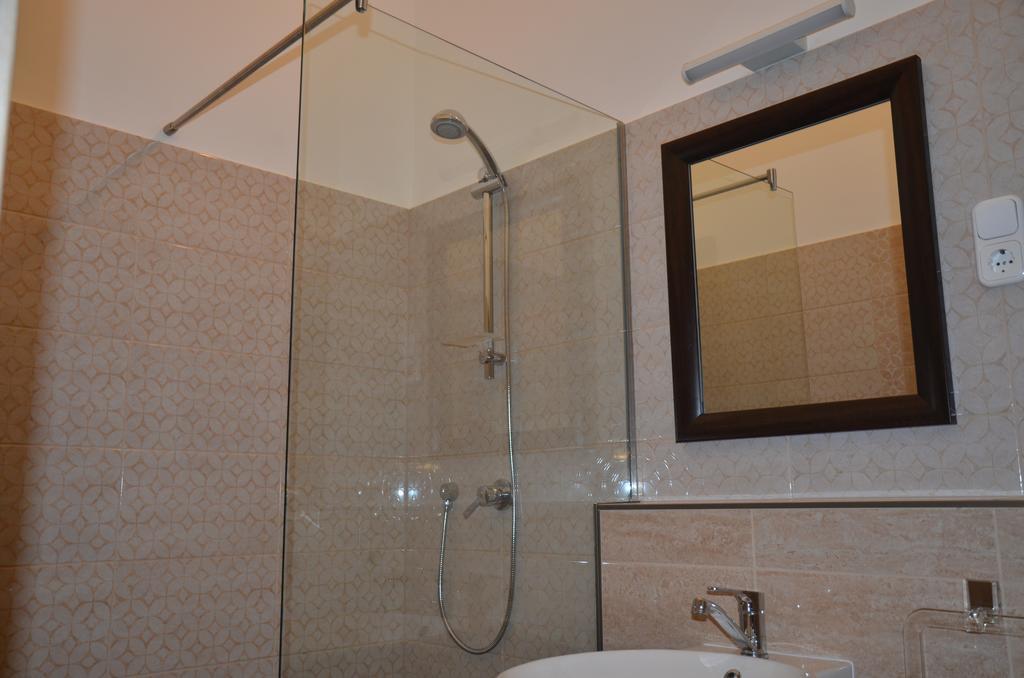 Vaci Street Downtown Apartments Budapest Phòng bức ảnh