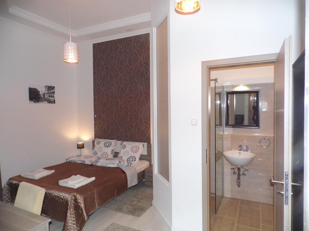 Vaci Street Downtown Apartments Budapest Phòng bức ảnh
