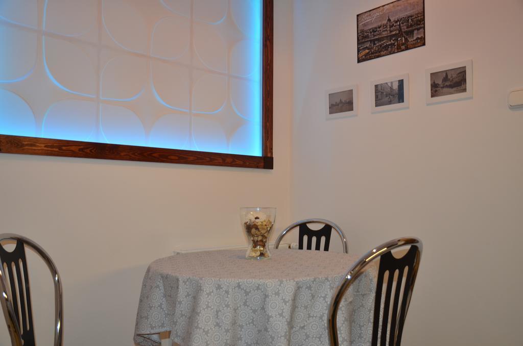 Vaci Street Downtown Apartments Budapest Phòng bức ảnh