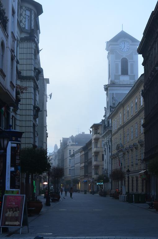 Vaci Street Downtown Apartments Budapest Ngoại thất bức ảnh